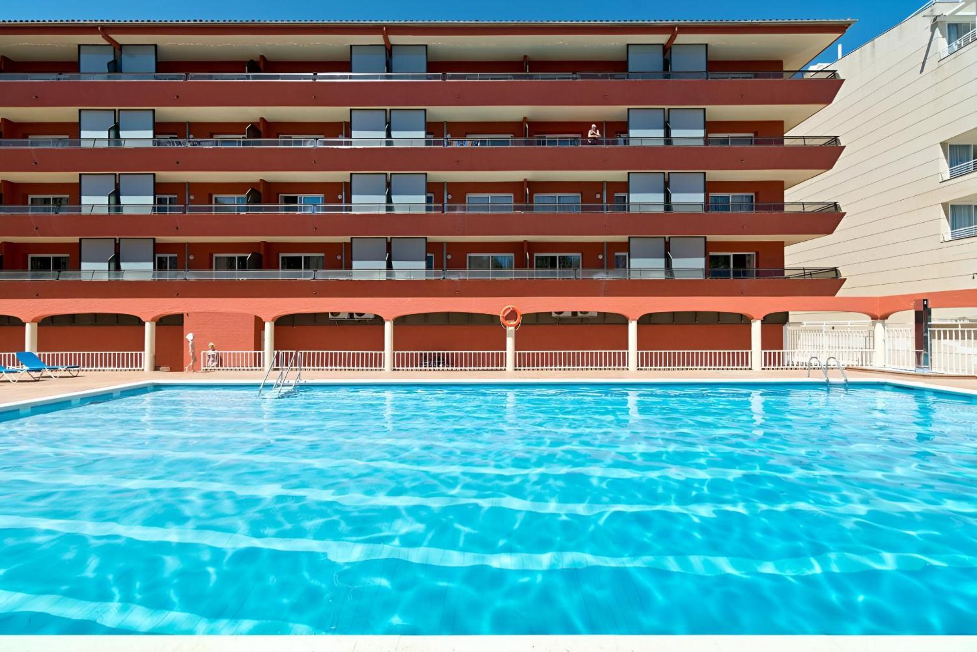 Primera línea y vistas al mar con piscina *M* L'Estartit Exterior foto